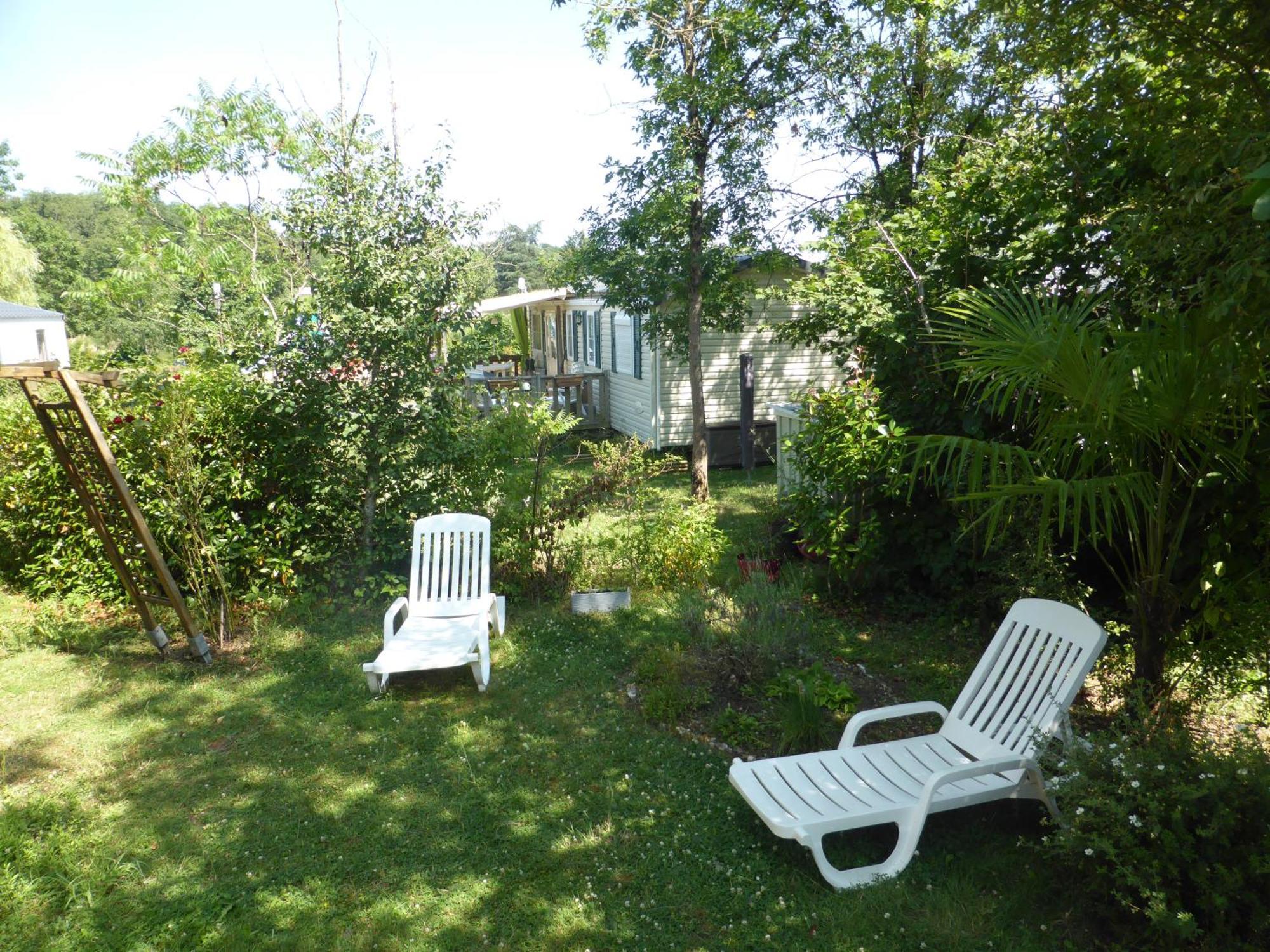Mobil-Home Corinne Rastel -Le Domaine De Dugny Onzain Exterior photo